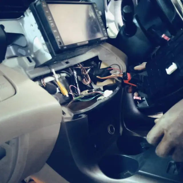 Pose et calibrage de balise GPS — Traçabilité GPS, Hekalu Group, Lubumbashi